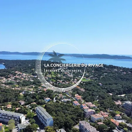 Eugenie - Piscine - Vue Sur La - Plages Hyeres